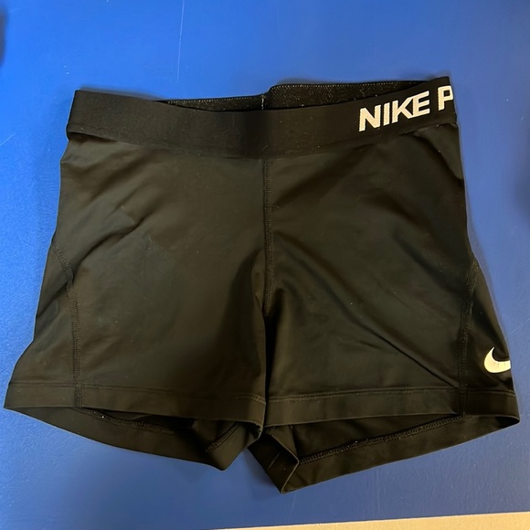 Shorts Womens Nike Pro Shorts Poshmark